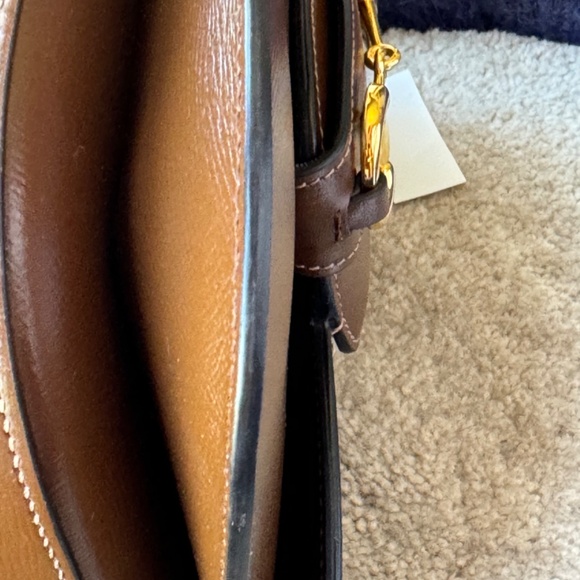 SOLD!!!! GUCCI Leather Horsebit 1955 Shoulder Bag in GUC!🔥 - Picture 9 of 16
